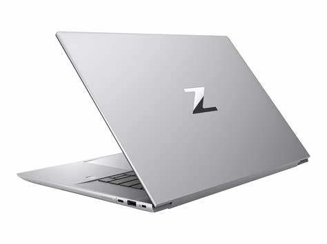 HP Zbook 16 Studio G9, G10-04.jpg